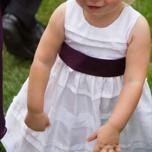 🤩 HOST PIC 🤩18mos white dress with bow tie waist